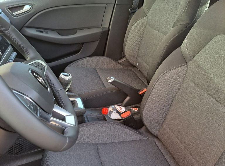 Renault Clio voorstoelen