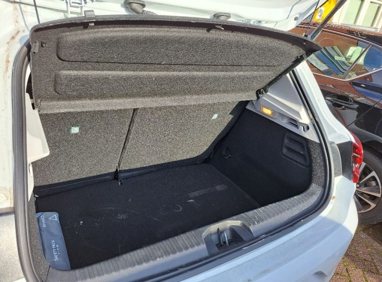Renault Clio kofferbak