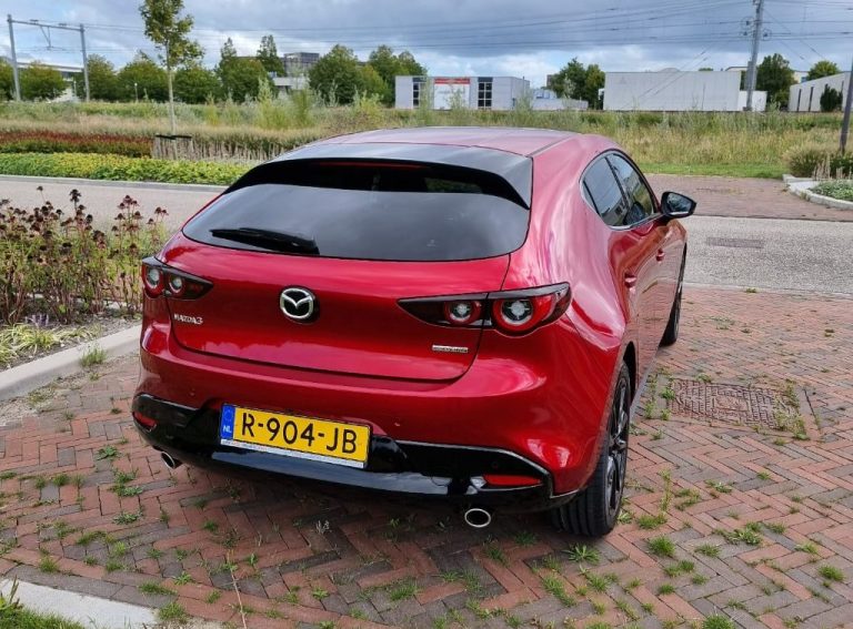 Mazda 3 achterkant
