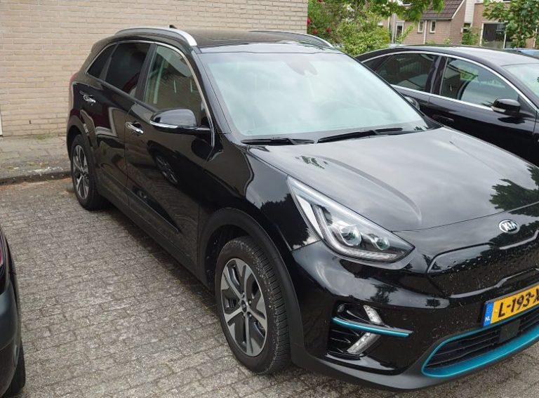 Kia e-niro zijkant 1