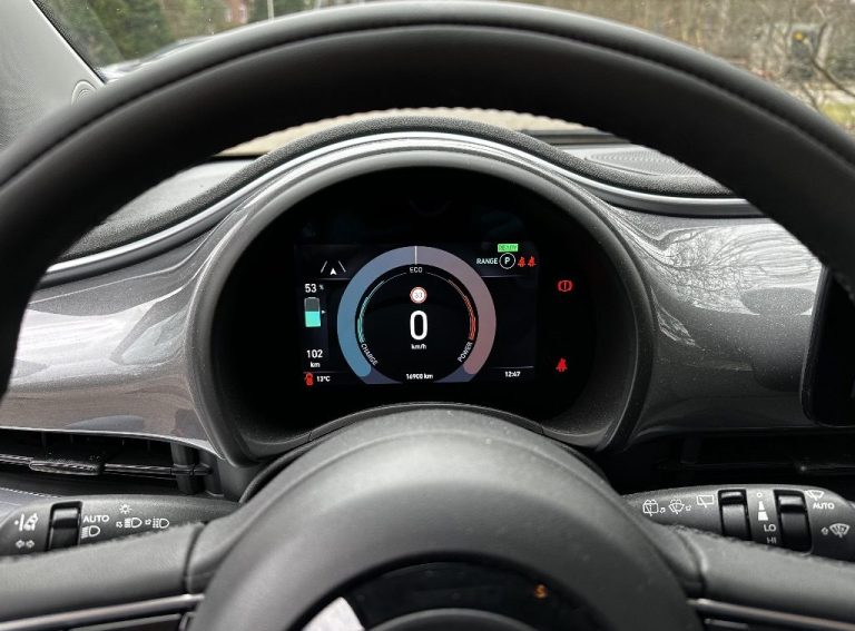 Fiat 500 dashboard
