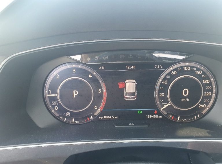 Volkswagen Tiguan dashboard