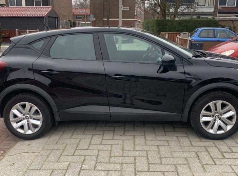 Renault Captur zijkant