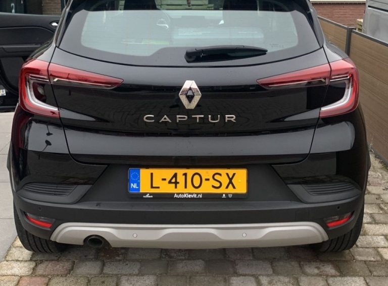 Renault Captur achterkant