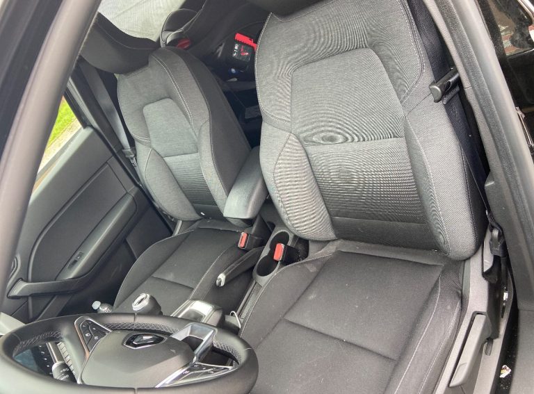 Renault Captur voorstoelen