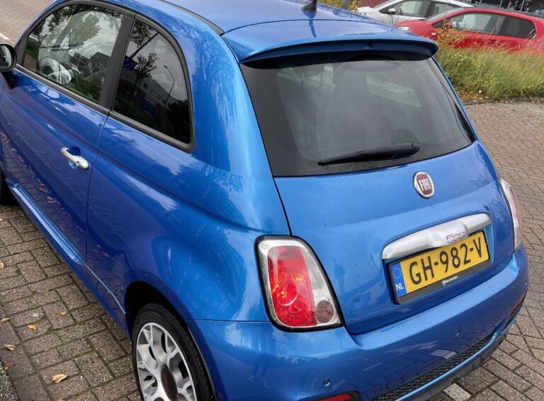 Fiat 500 zijkant