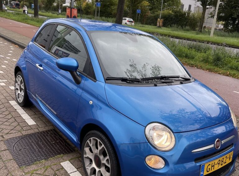 Fiat 500 zijkant