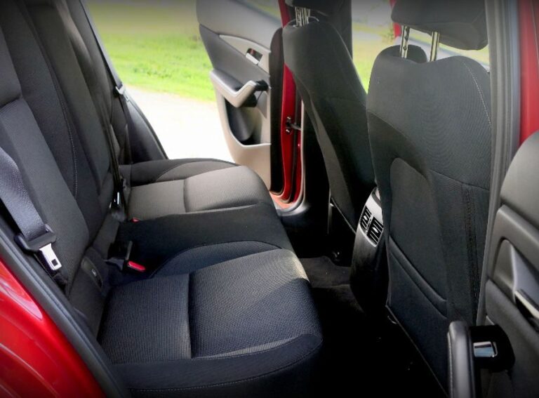 Mazda CX30 achterbank