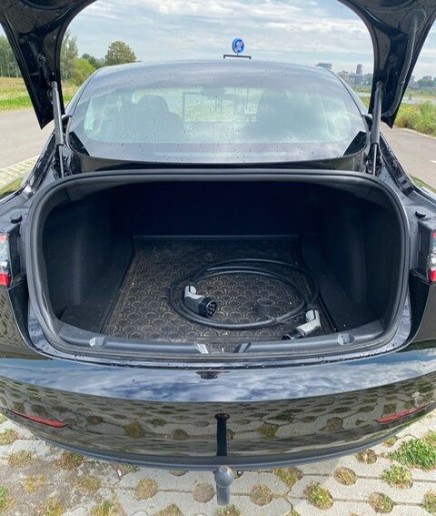 Tesla 3 kofferbak