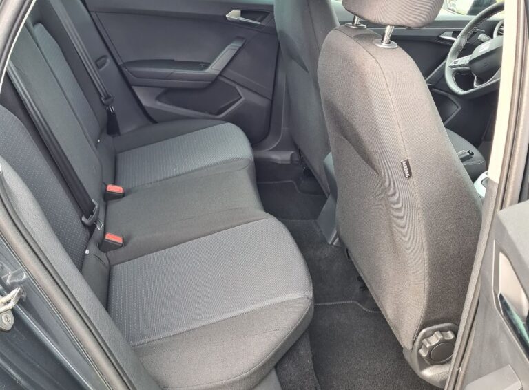 Seat Arona achterbank