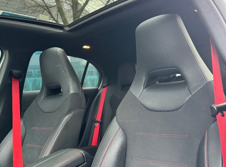 Mercedes Benz A klasse voorstoelen