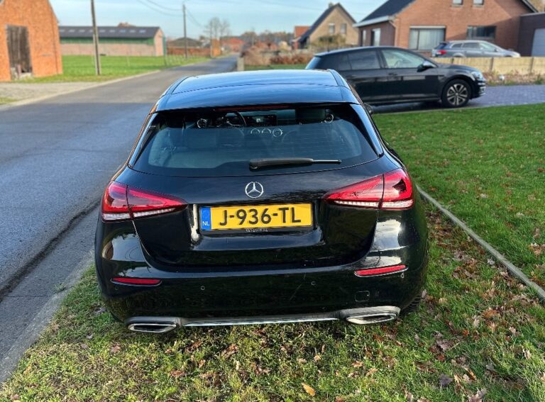 Mercedes Benz A-Klasse achterkant
