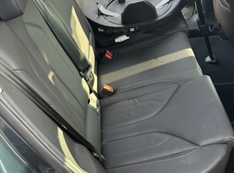 Skoda Enyaq IV 60 achterbank