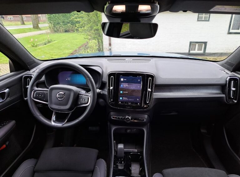 Volvo XC40 voorstoelen