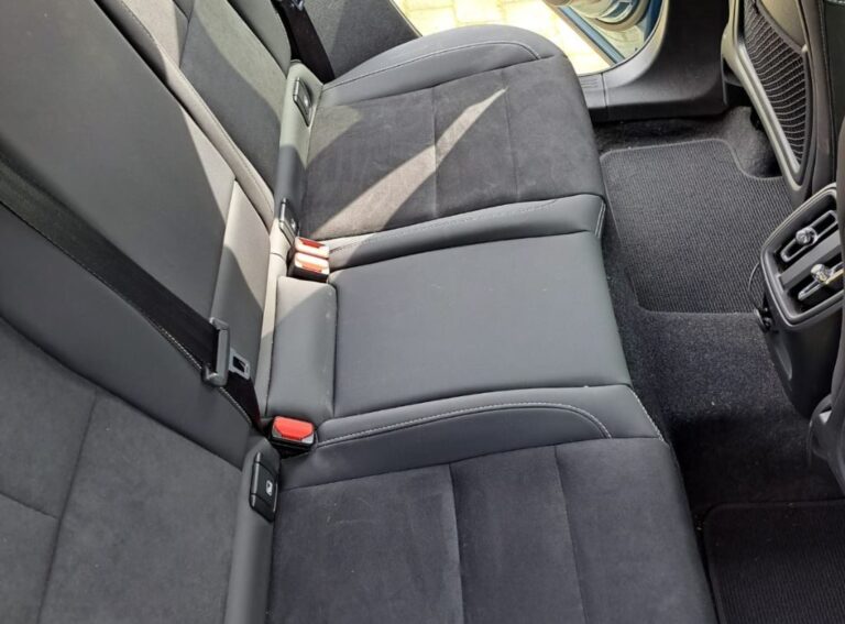 Volvo XC40 achterbank