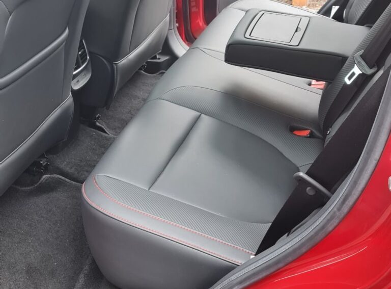 MG ZS EV achterbank
