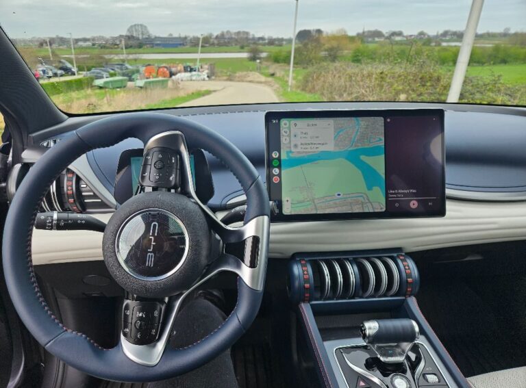 BYD ATTO 3 dashboard