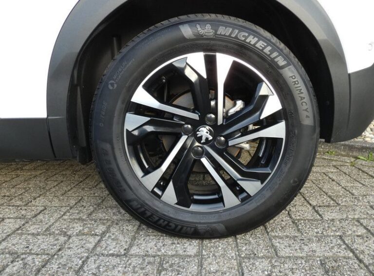 Peugeot E-2008 velgen