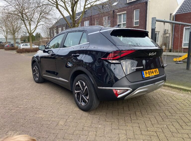 Kia sportage zijkant