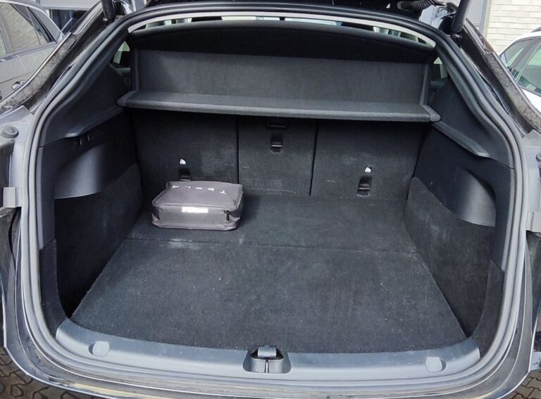 Tesla Model Y kofferbak