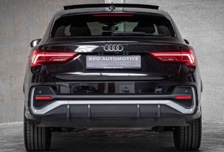 Audi Q3 achterkant