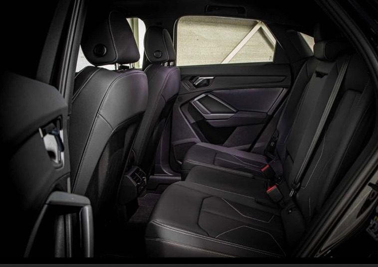 Audi Q3 achterbank