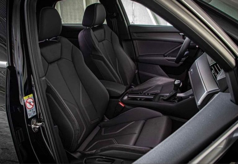 Audi Q3 voorstoelen