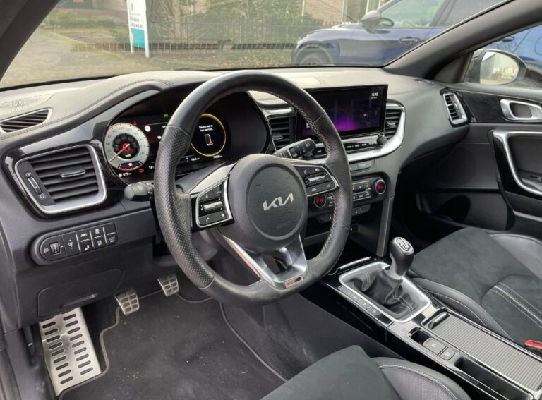 Kia Proceed dashboard
