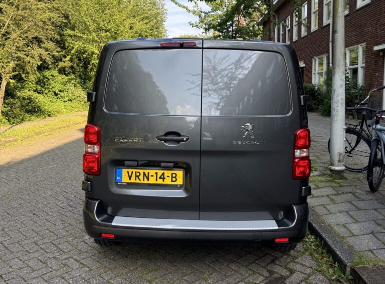 Peugeot Expert achterkant