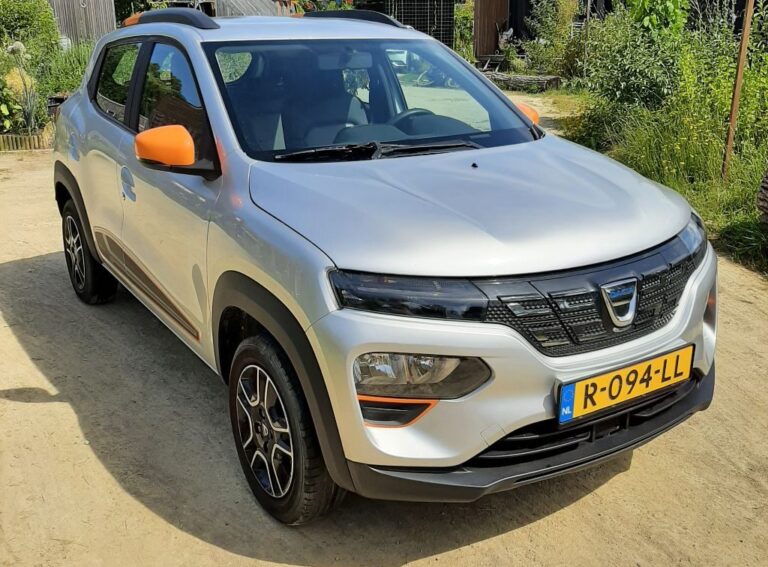 Dacia Spring voorkant