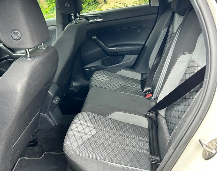 Volkswagen Polo Ascot Grey achterbank