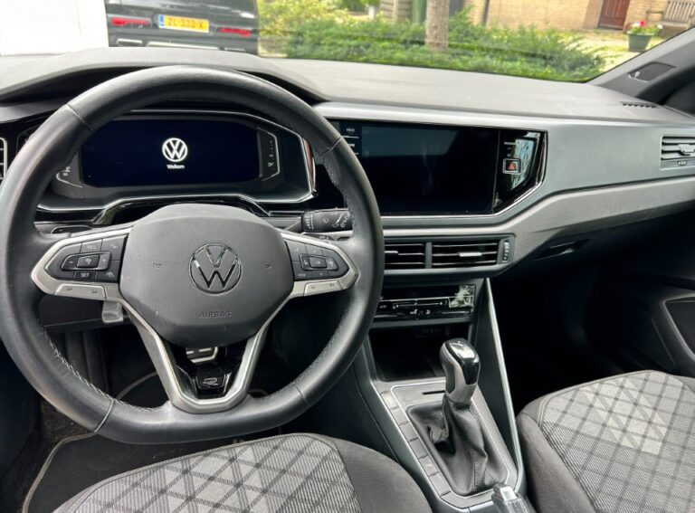 Volkswagen Polo Ascot Grey dashboard en stuur