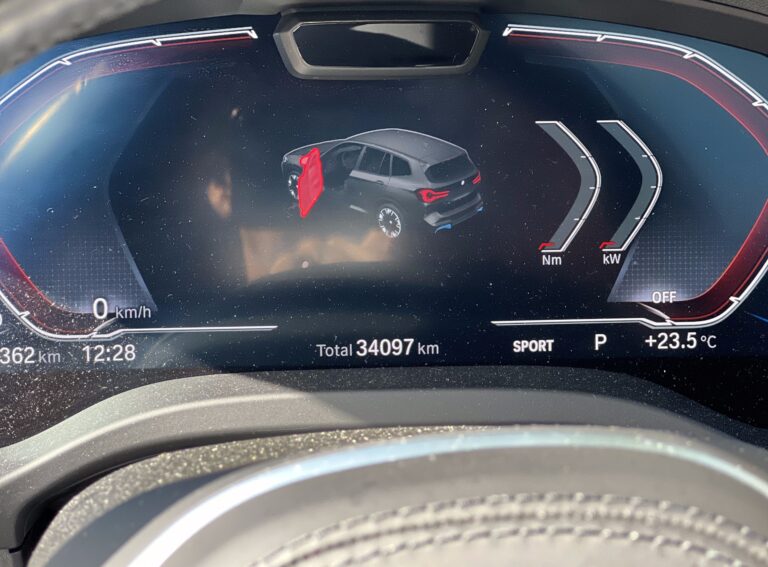 BMW iX3 dashboard