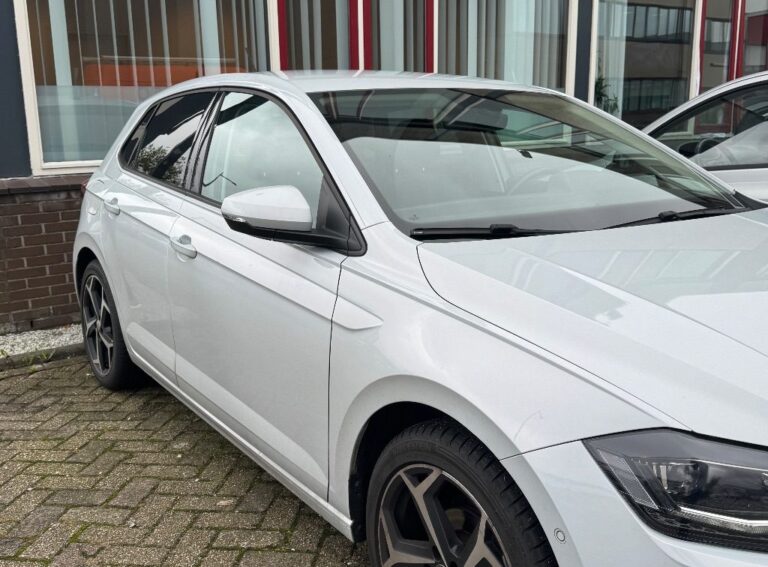 Volkswagen Polo zijkant