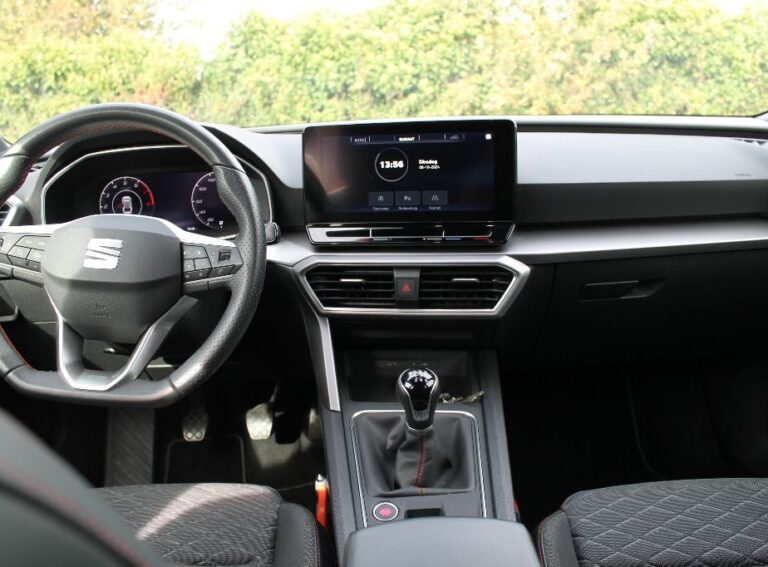 Seat Leon dashboard