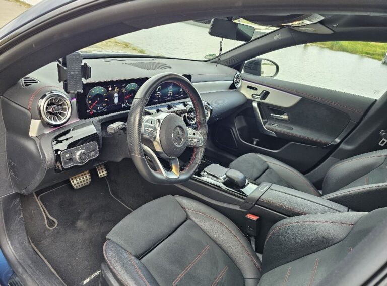 Mercedes-Benz CLA dashboard