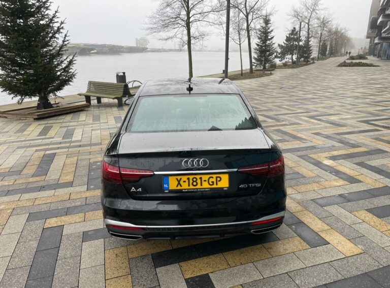 Audi A4 Limousine S Tronic achterkant