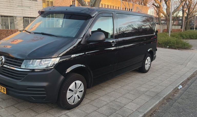 Volkswagen T6 zijkant