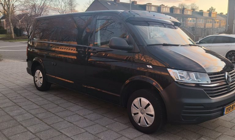 Volkswagen T6 zijkant