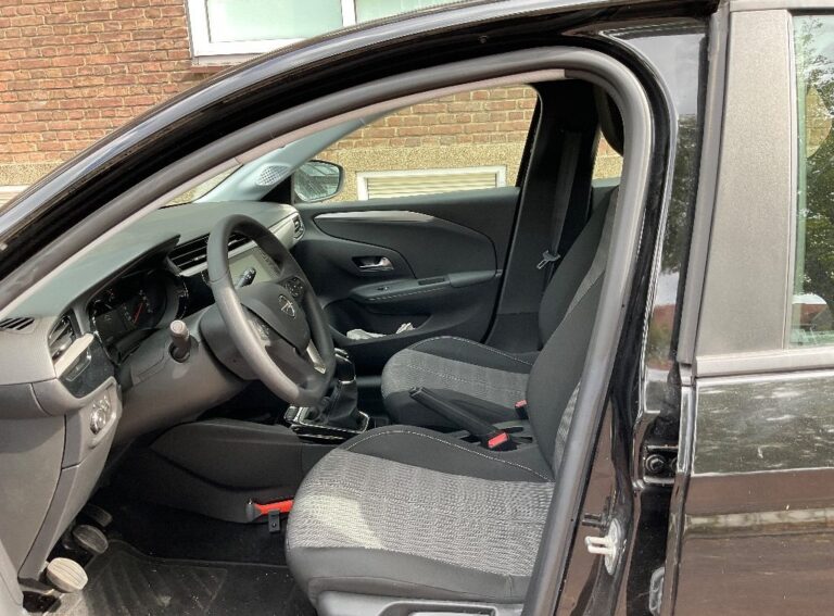 Opel Corsa voorstoelen