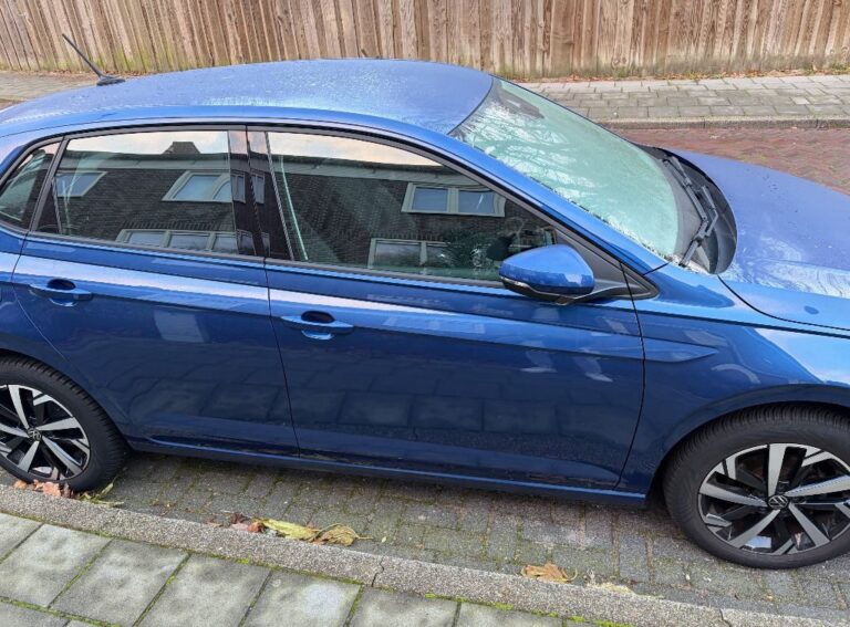 Volkswagen Polo Blauw Occasion passagierskant