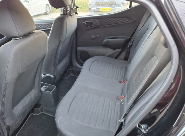 Hyundai i10 achterbank