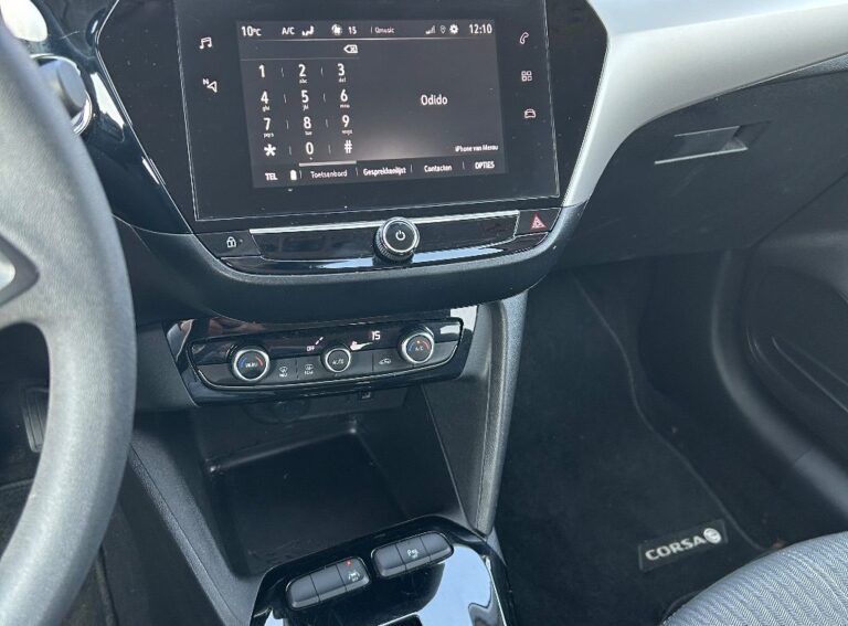 Opel Corsa occasion dashboard