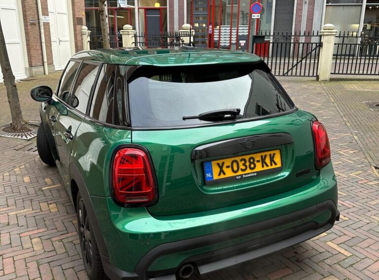 MINI Cooper Camden occasion achterkant