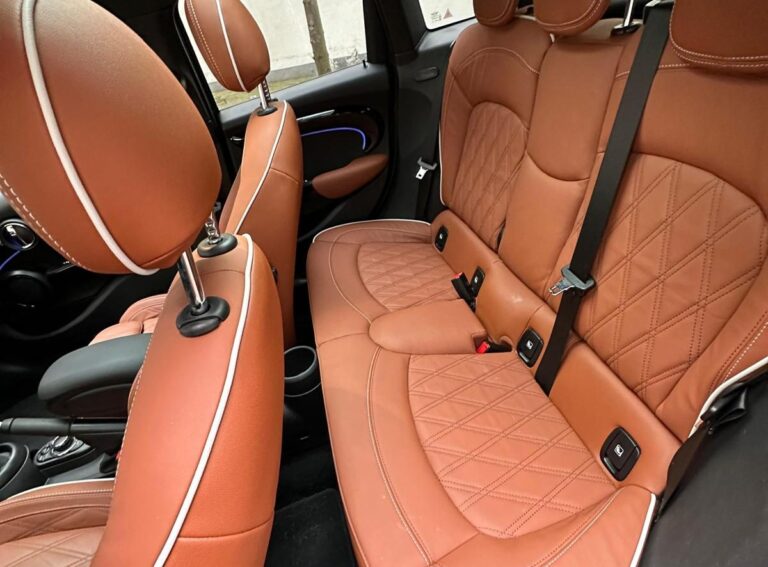 MINI Cooper Camden occasion achterbank