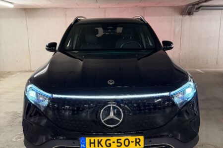Mercedes-Benz EQB voorkant